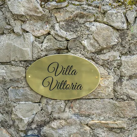 Vittoria - Lusso Con Piscina, Tennis, Jacuzzi E Palestra