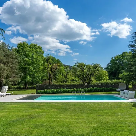 Vittoria - Lusso Con Piscina, Tennis, Jacuzzi E Palestra * Lucca