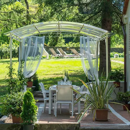 Vittoria - Lusso Con Piscina, Tennis, Jacuzzi E Palestra