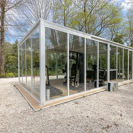 Vittoria - Lusso Con Piscina, Tennis, Jacuzzi E Palestra * Lucca