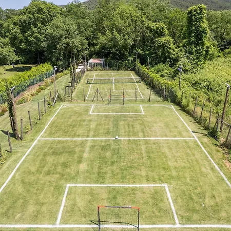 Vittoria - Lusso Con Piscina, Tennis, Jacuzzi E Palestra *