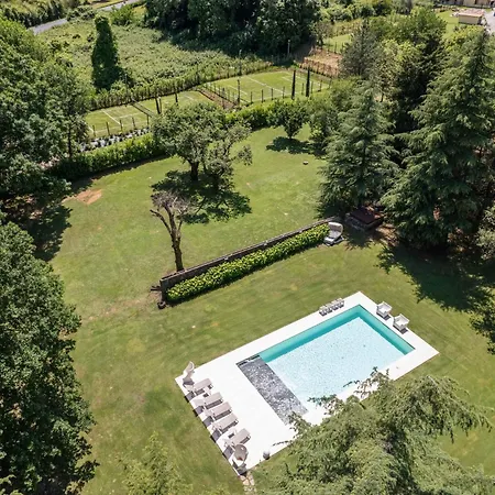 Vittoria - Lusso Con Piscina, Tennis, Jacuzzi E Palestra *