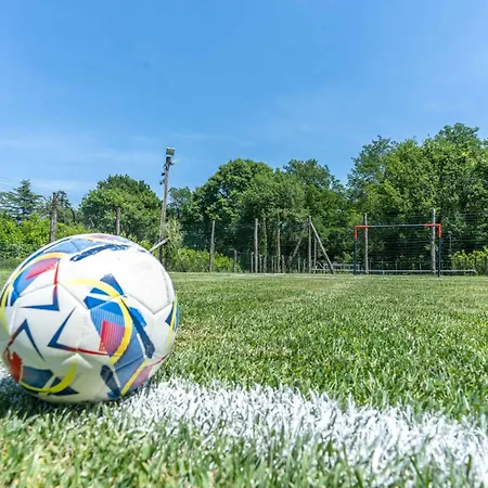 Villa Vittoria - Lusso Con Piscina, Tennis, Jacuzzi E Palestra Lucca