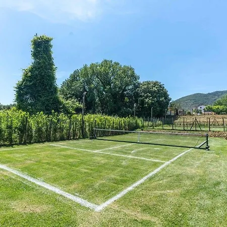 Vittoria ,tennis Court, Pool , Jacuzzi & Gym Villa Lucca