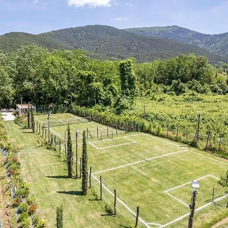Villa Vittoria ,tennis Court, Pool , Jacuzzi & Gym *